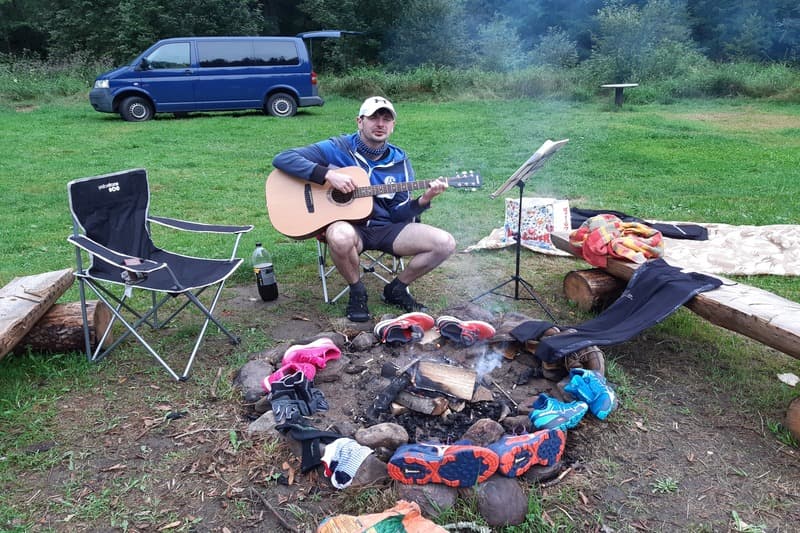 Gallery image - Playing guitar
